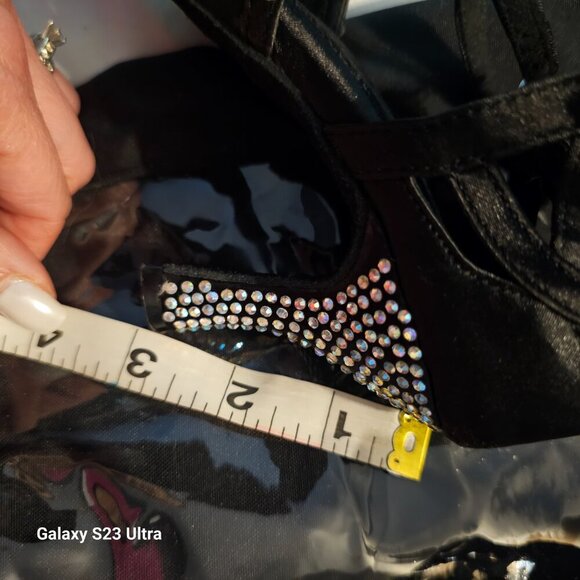 TT damcewear dance shoes gently| worn " - Picture 3 of 7